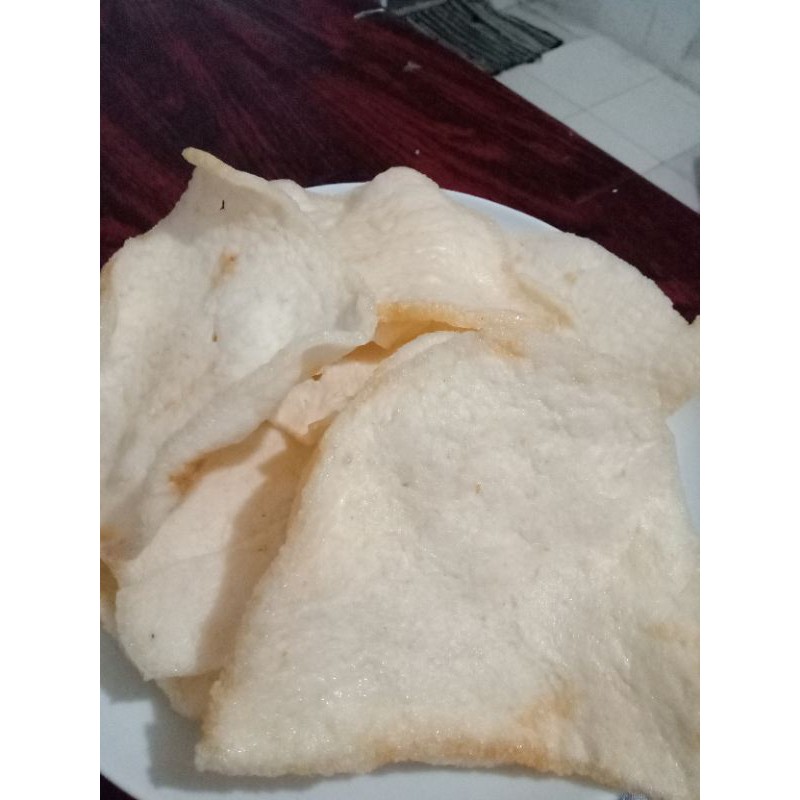 

KRUPUK UDANG MENTAH KWALITAS SUPER UKURAN SEDANG
