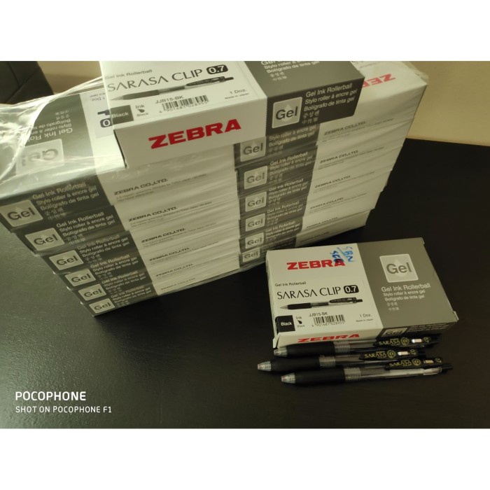 

TULIS-ALAT- PULPEN ZEBRA SARASA 0.7 BLACK / HITAM - BIRU -ALAT-TULIS.