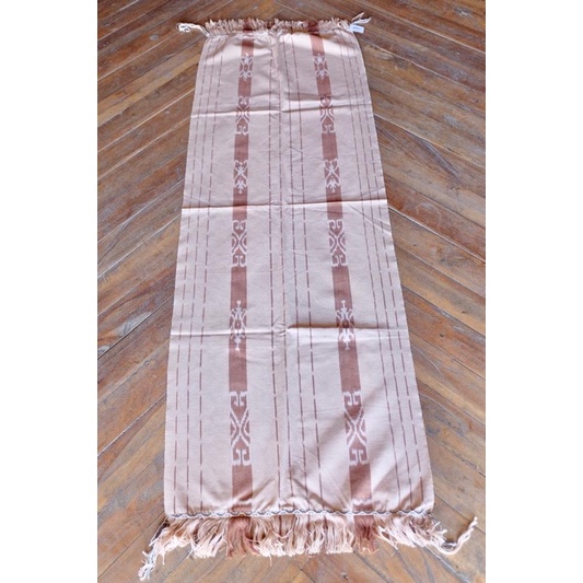 kain tenun pashmina karaja lamboya sumba barat
