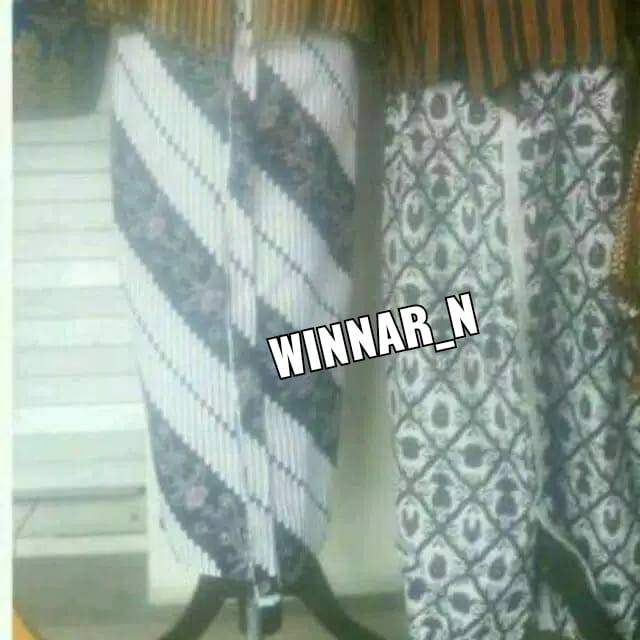 Rok jarik wiru instan pria dan wanita