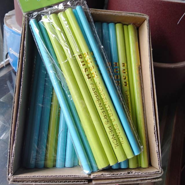 

Pensil Tukang Brand "Rush"//kwalitas Bagus//Awet//Tahan lama