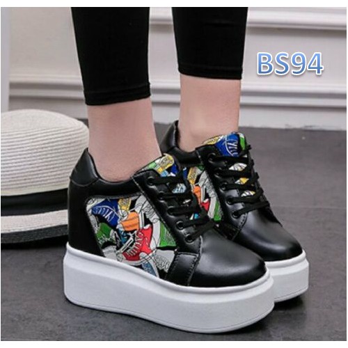 

Boots Lukis Tali Hitam - BS94
