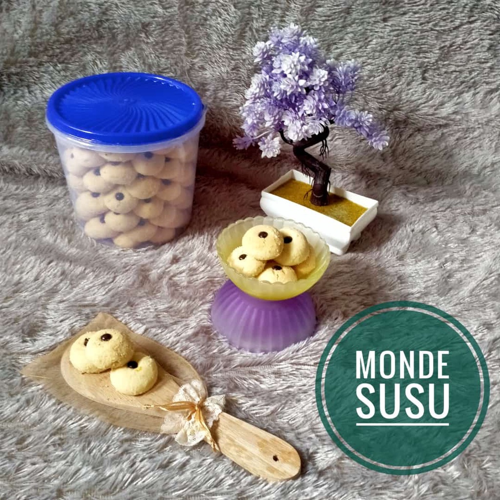 

MONDE SUSU ASLI JEMBER