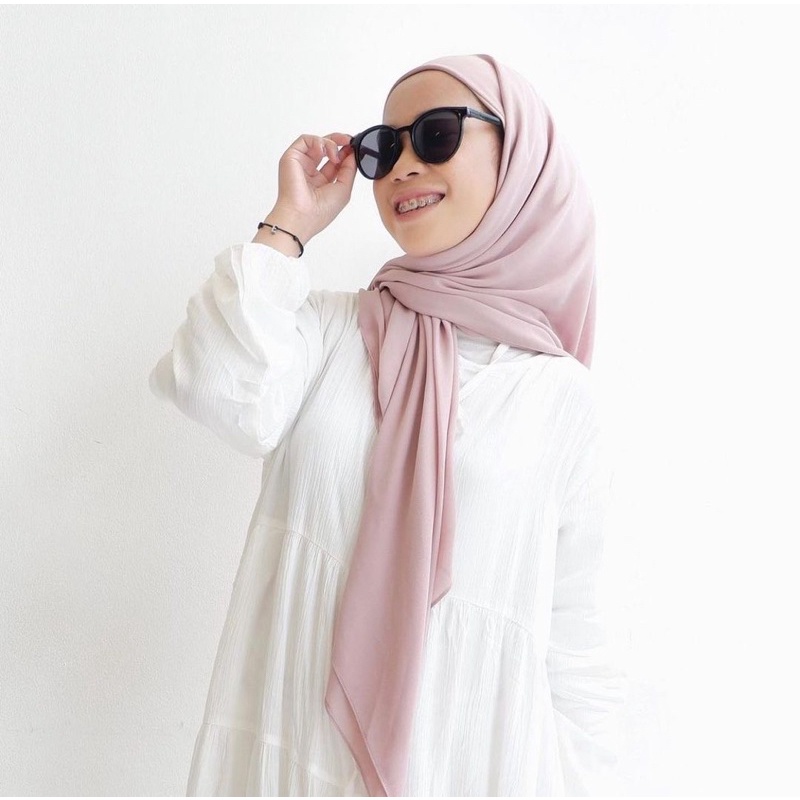 Jilbab Segi Empat Inner Ceruty