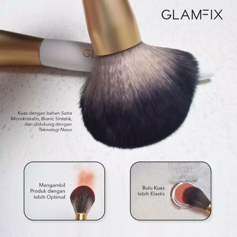 Glam Fix Delicate Powder Brush