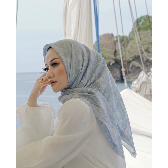 Buttonscarves The Wave Lagoon