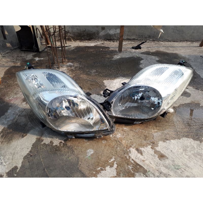 Headlamp lampu depan toyota yaris 2010 2011 2012 2013 Original
