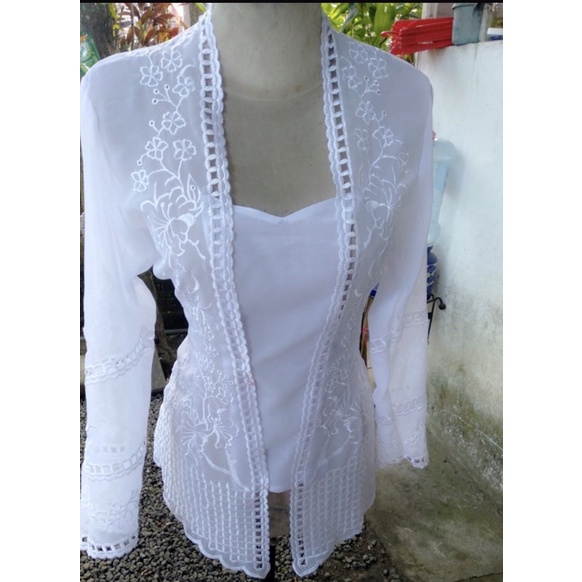 kebaya jadi semi bordir motif Pandora Special warna putih❤️