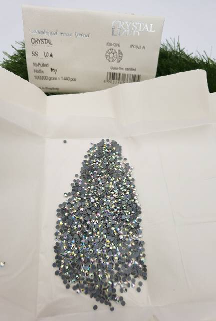 STONE KRISTAL BERLIAN HOTFIX GOSOK RHINESTONE WARNA PELANGI AB UKURAN SS 10 KUALITAS AA PER GROSS