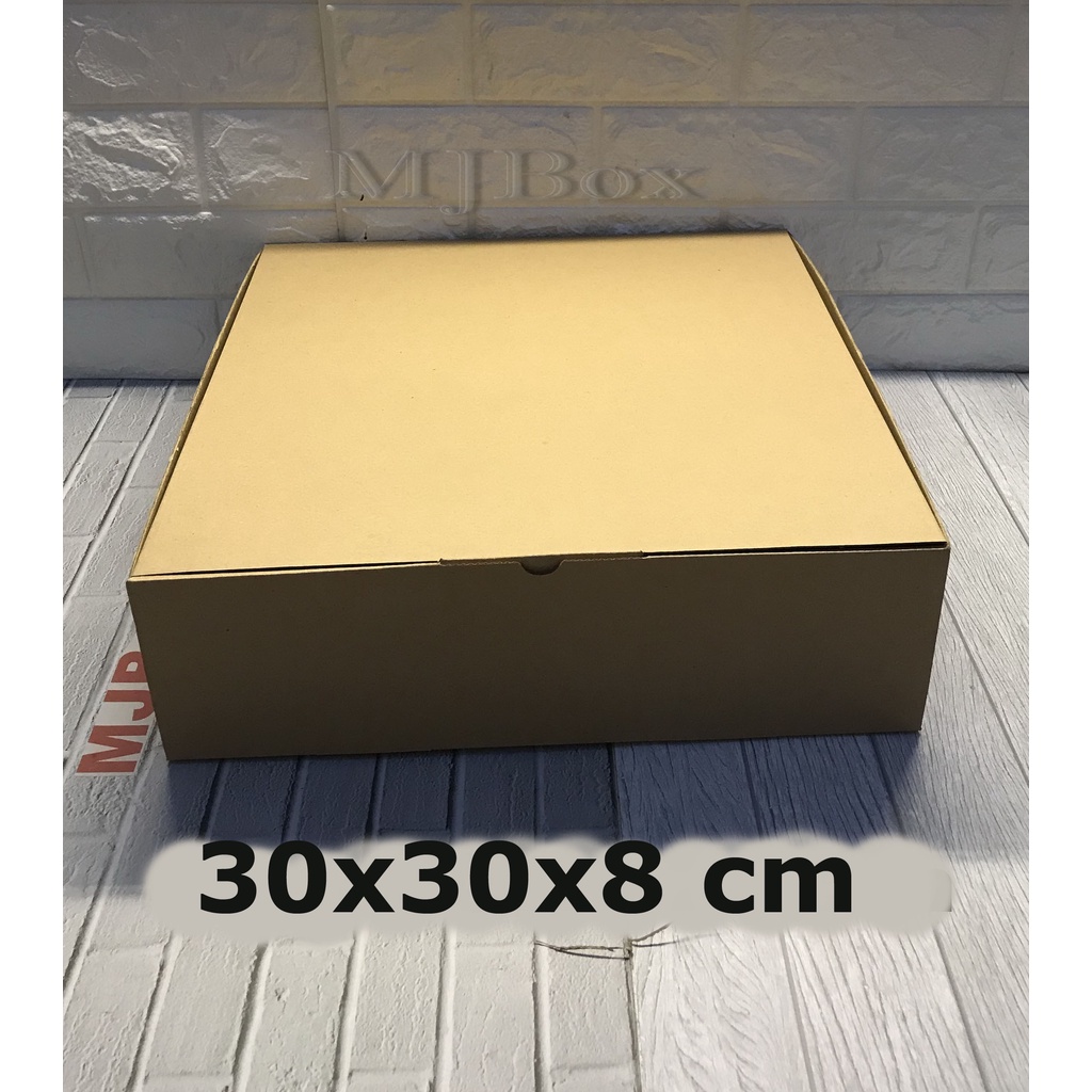 

Kardus karton uk. 30x30x8 cm...die cut box kotak Souvenir -dll