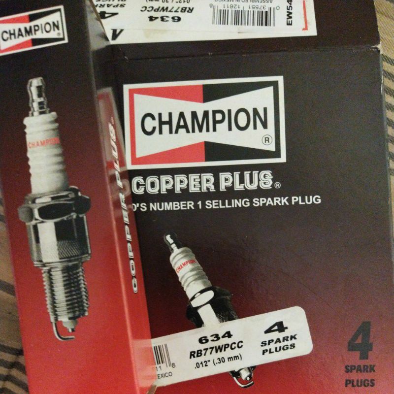 Busi bekas Caterpillar 2N-2839, champion Rb77/Wpcc 634