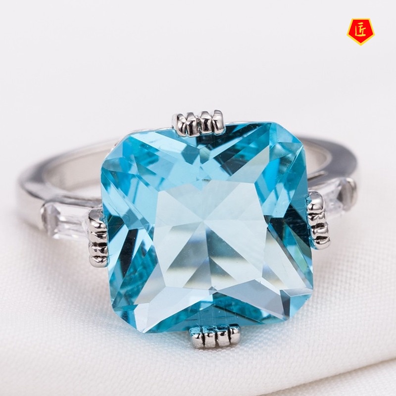 [Ready Stock]Inlaid Light Blue Topaz Square Diamond Ring Simple and Stylish