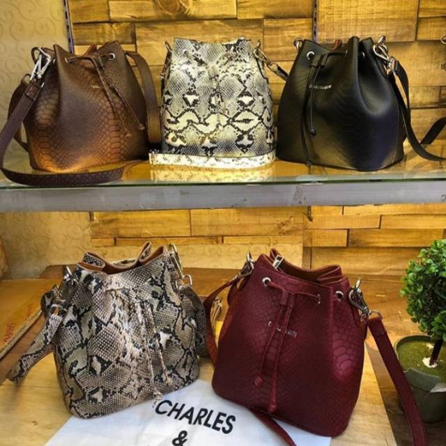 Tas Charles N Keith Serut Snake