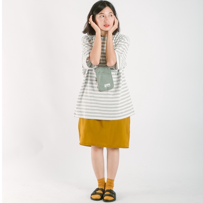 Evroa Polka Sling Phone - Olive