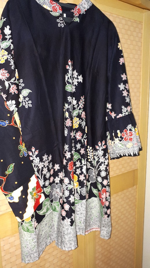 (bisa Cod) Tunik Batik Irma Motif  Bunga Sepatu Merah
