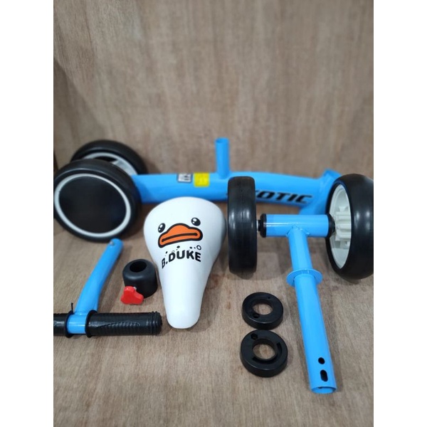 Mainan sepeda roda 4 anak balance bike Exotic ET-2008