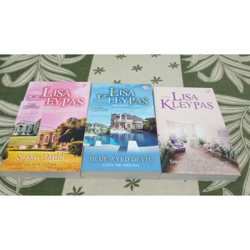 Novel Dastan Set Lisa Kleypas Travis Series