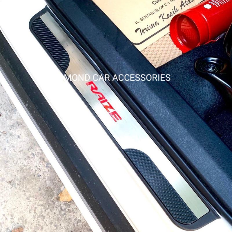 Sillplate samping Toyota Raize List chrome FCA