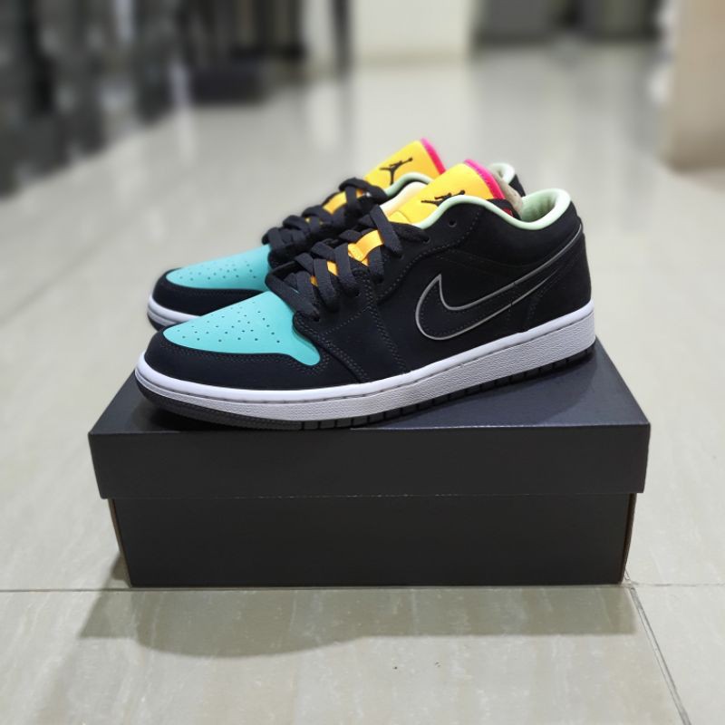 SEPATU SNEAKERS NIKE AIR JORDAN 1 LOW " BLACK AURORA GREEN ORANGE "