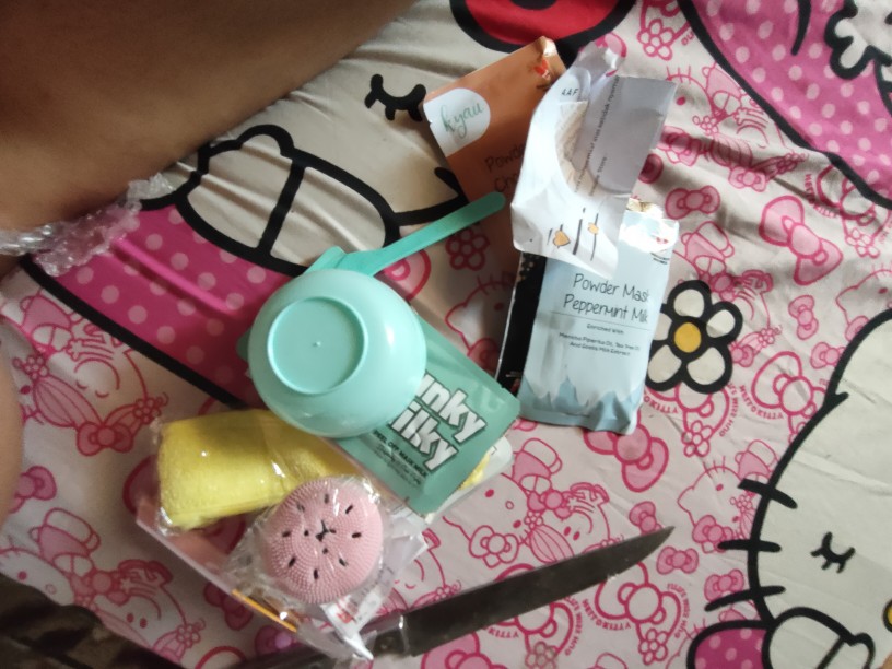 Silicone Face Cleaning Brush Jelly Fish / Gurita / Dolphin Lumba Lumba