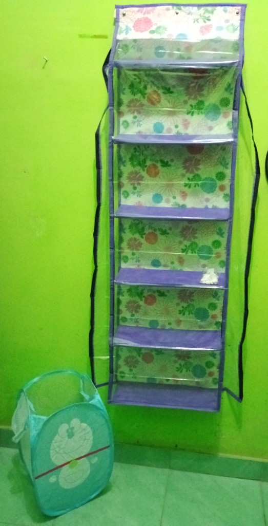 Tempat Tas Bunga Panjang