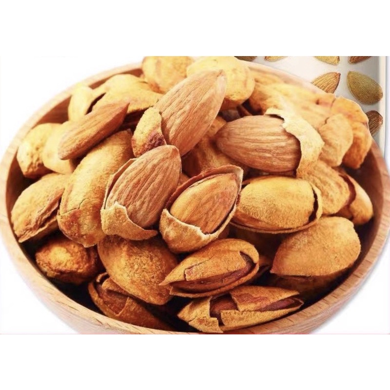 

ROASTED ALMOND CANGKANG DAN TANPA CANGKANG ASLI USA BERAT 1KG
