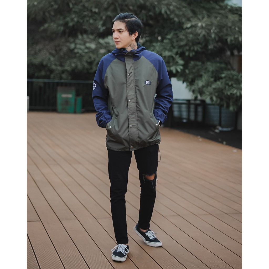 Jaket Casual Hijau Navy Jaket Parasut Pria Jaket Outdoor Salviohexia