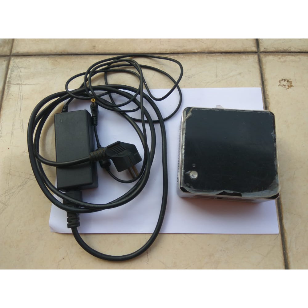 Mini PC Intel NUC NUC5CPYH HDD 500GB RAM 4GB Bekas