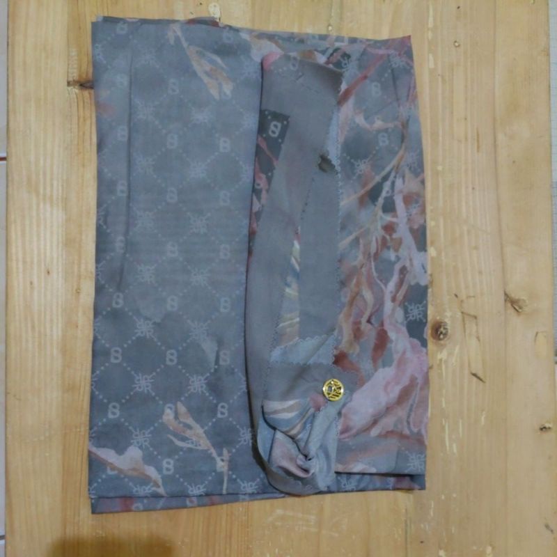 xanadu lava - buttonscarves