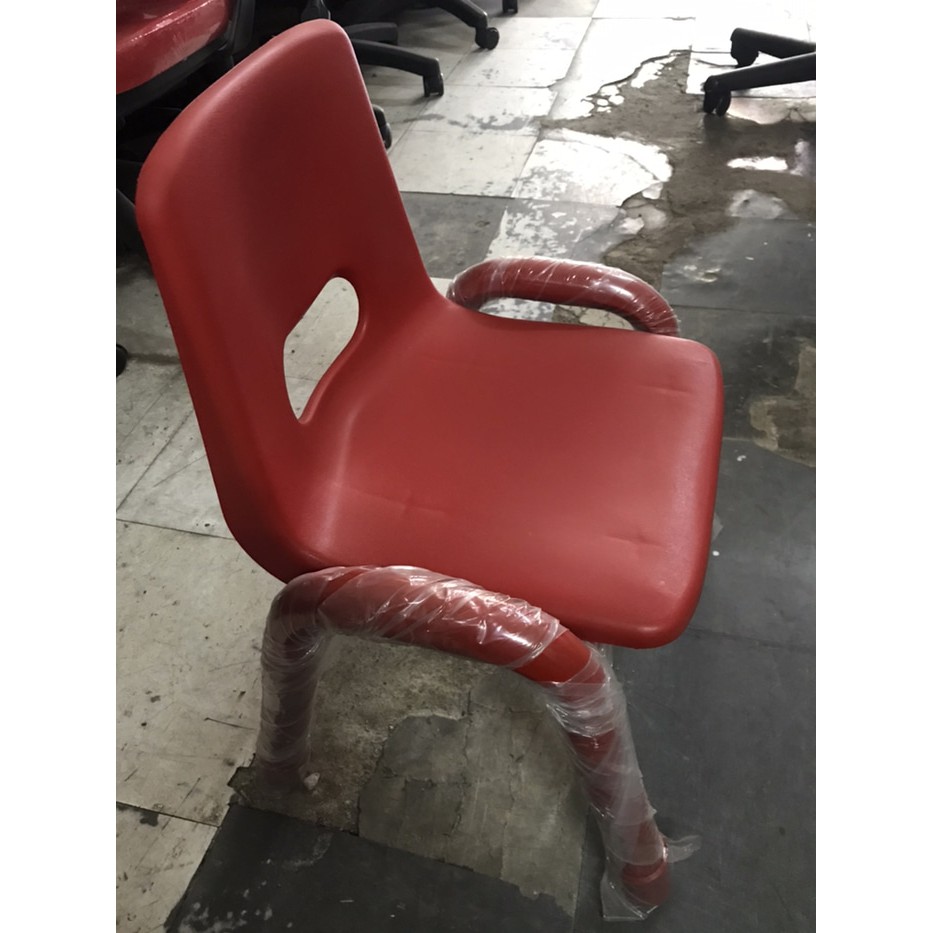 Kursi anak kaki besi / kursi sekolah tk