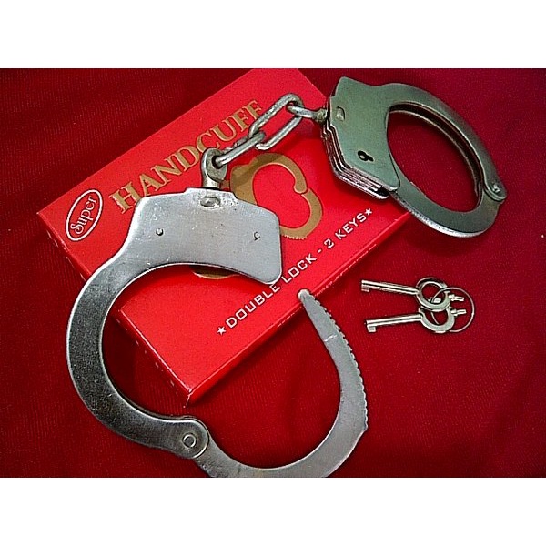 Borgol tangan / Handcuffs / alat keamanan / security tools / alat pertahanan diri / anti maling