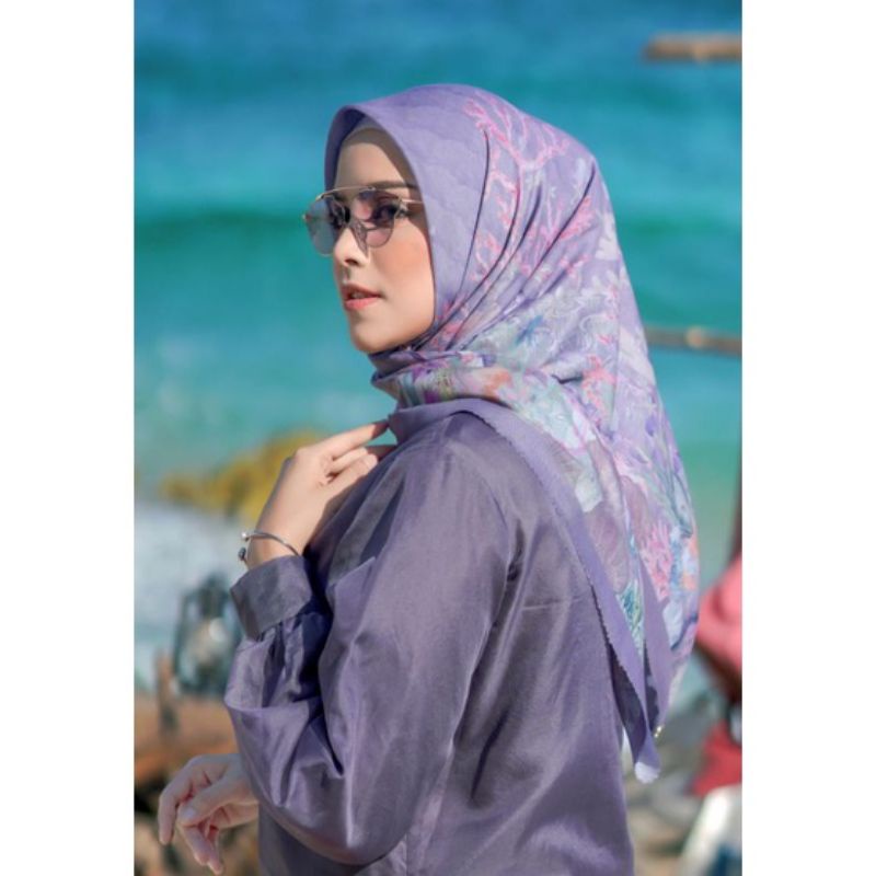 buttonscarves mermaid disney lavender pl