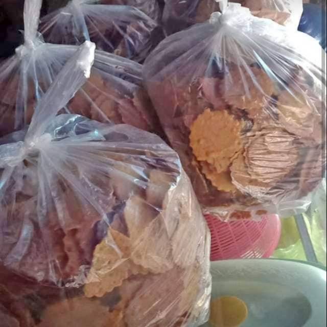

Kue bangke kelapa 1 kg