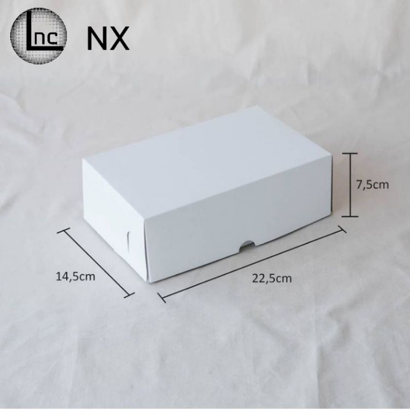 

Dus kemasan/ Dus Nasi/ Dus Kue/ Dus Duplex/ Ukuran 22,5 x 14,5 x 7,5 CM (NX)