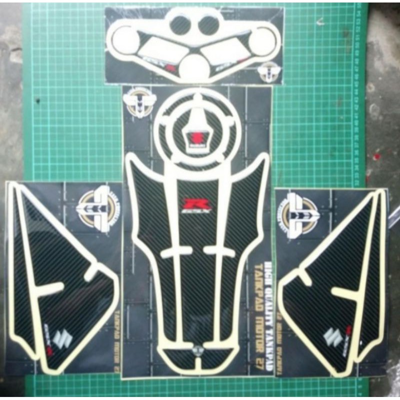 STIKER STICKER RESIN TIMBUL TANKPAD TANK PROTECTOR SUZUKI GSX R150