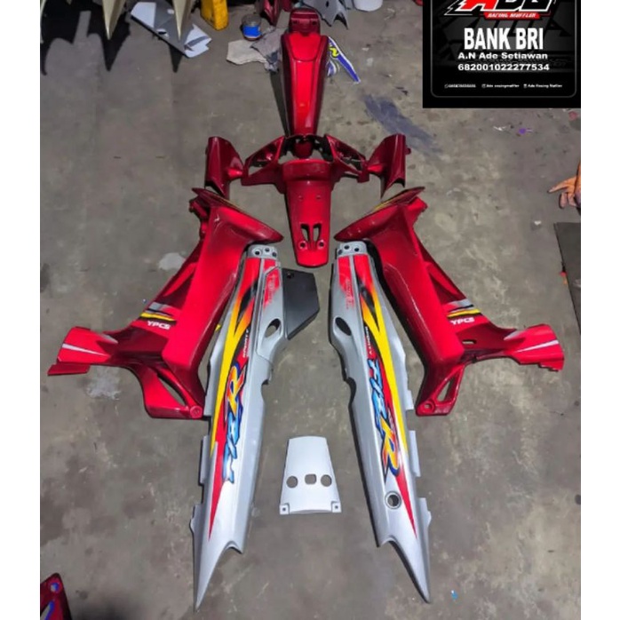 TERMURAH  fullset bodi full set body halus motor Yamaha fiz r fizr custom warna merah maron maron si