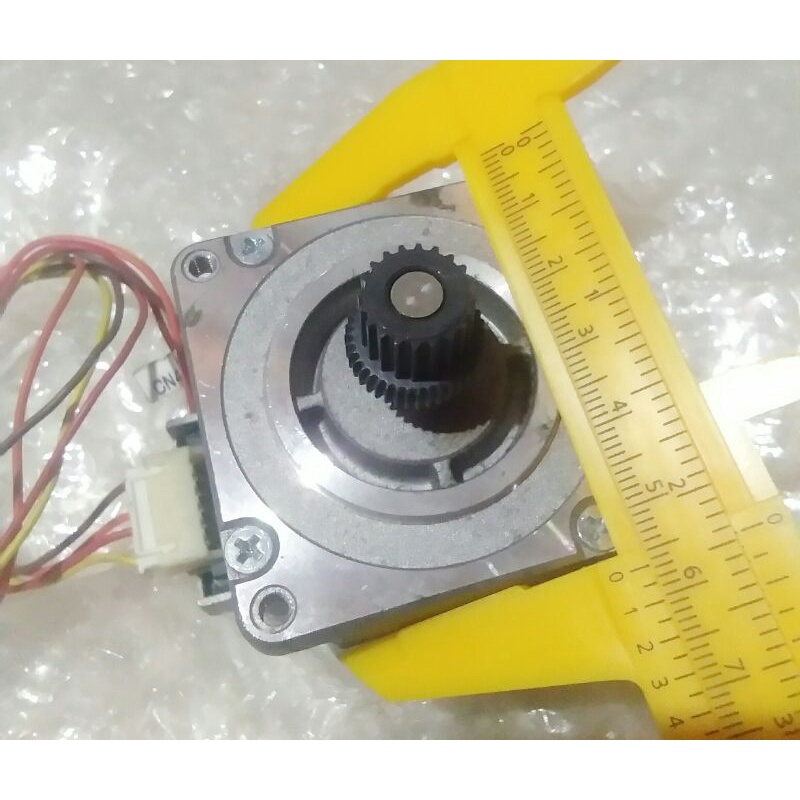 motor stepper   .2A . 1.8 deg .Bipolar 4 wiring .Mounting standart nema 23