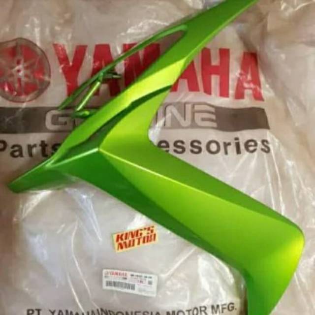 Sayap depan kiri Xeon karbu hijau ori yamaha