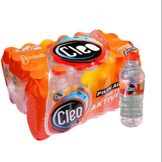 

Air minum Cleo botol mini 220mlX24