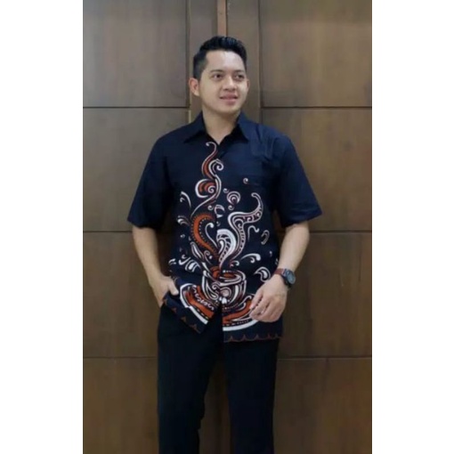 KEMEJA BATIK SOLO-KEMEJA BATIK MOTIF KOPI-BAJU BATIK PREMIUM SOLO-KEMEJA PRIA LENGAN PANJANG