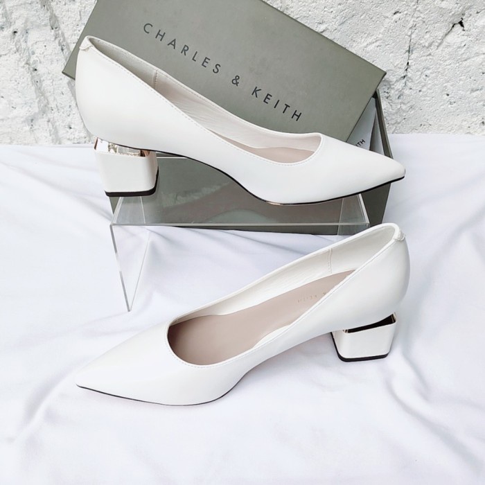 SEPATU CNK BASIC PLATED HEELS 1854 WANITA CHARLES KEITH IMPORT ORI HAK - PUTIH, 35
