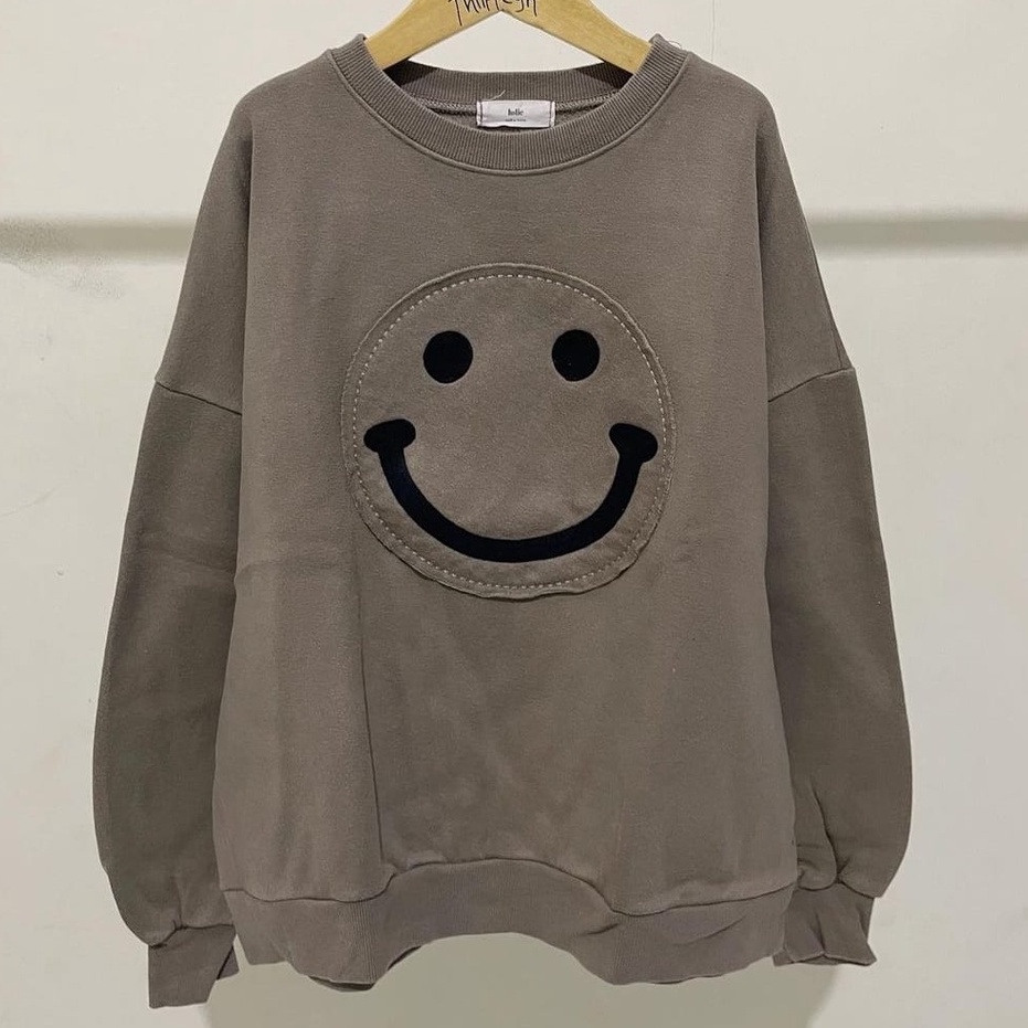 Sweater Emoji Smile - Baju Wanita - Bahan Fleece - Allsize - Atasan Wanita - Sweatshirt Pria