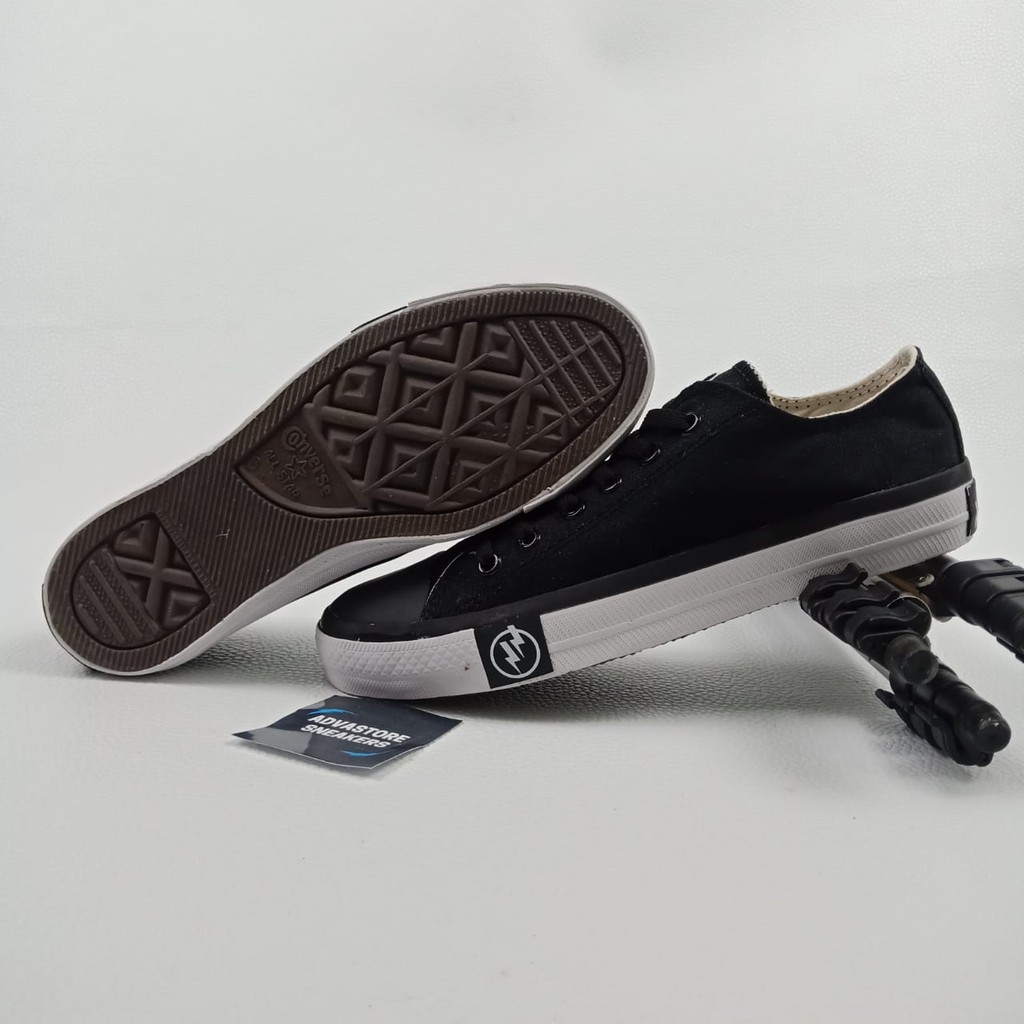 PROMO SEPATU CONVERSE ALL STAR UNDEFEATED CHUCK TAYLOR CT 2 ALLSTAR PETIR-3