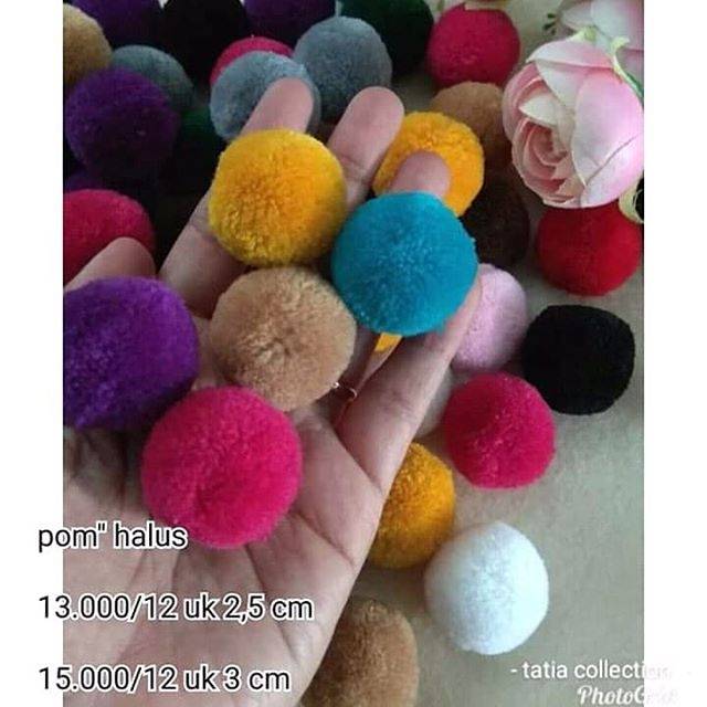 

Pom" halus uk 3cm