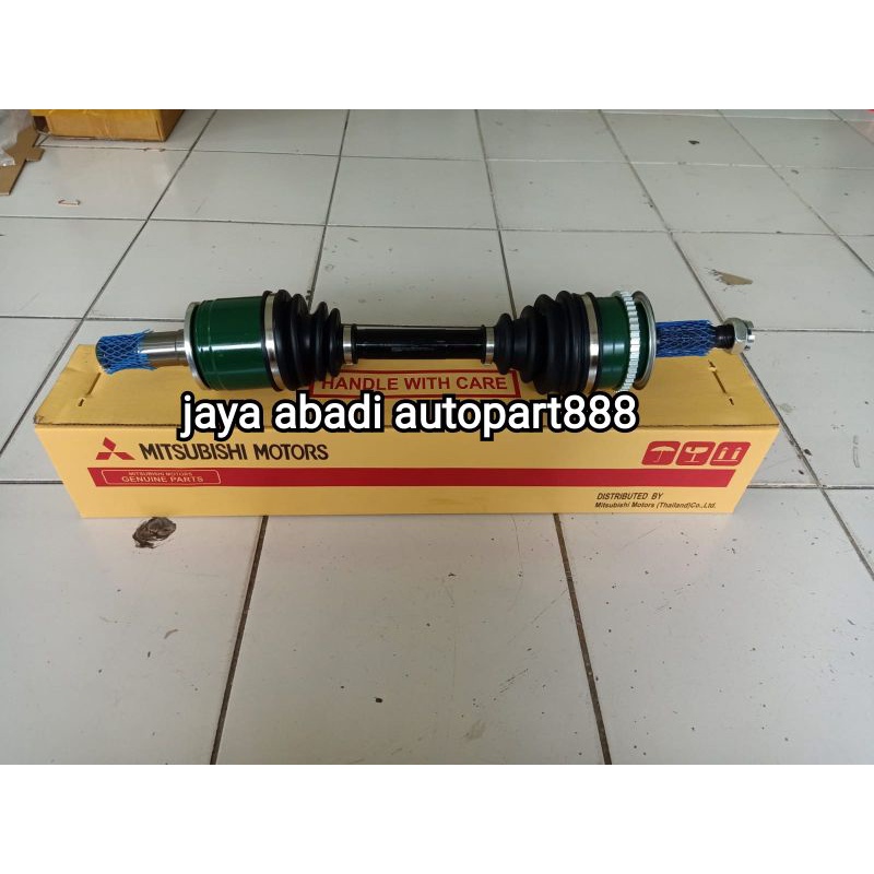 CV JOINT DRIVE SHAFT AS RODA KIRI MITSUBISHI TRITON