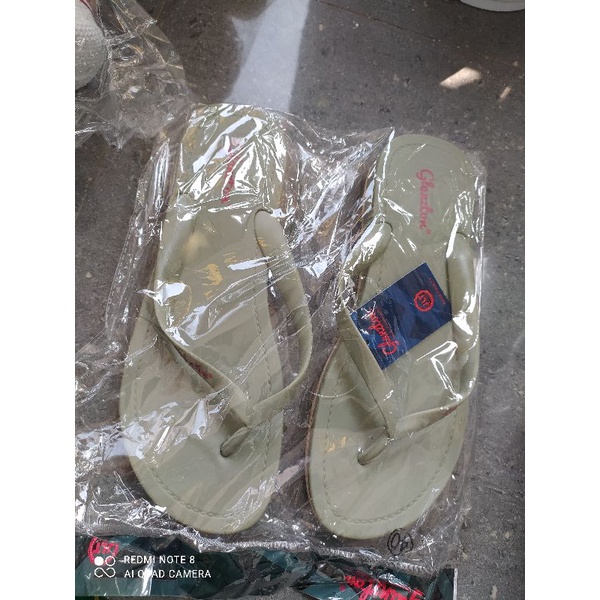 Sandal japit karet GLANZTON hak 3cm