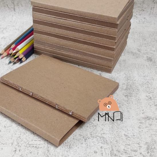 

♠ MinimiNotes A6 Sketchbook | 70 Pages | Polos ♂