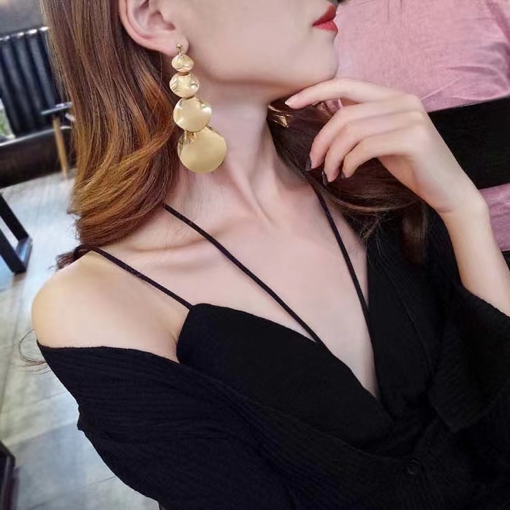 Anting Hook Wanita Geometri Tempereman Desain Mewah - Coin Drop Earrings Korean