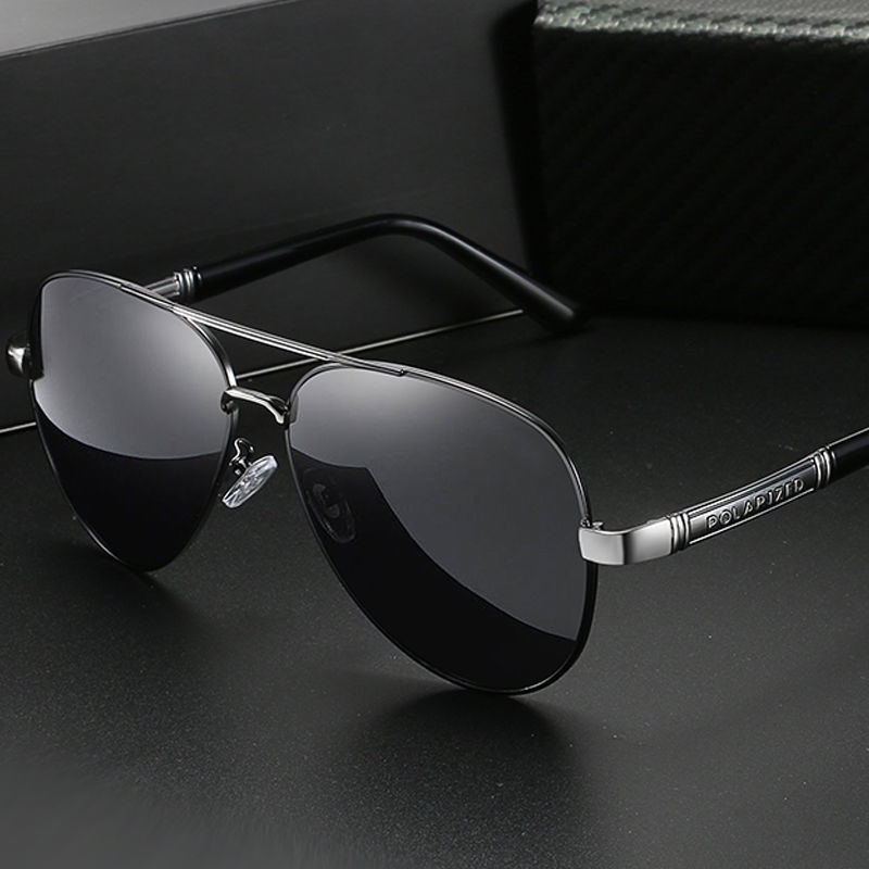 Kacamata Hitam Polarized Bahan Metal Gaya Klasik Untuk Pria