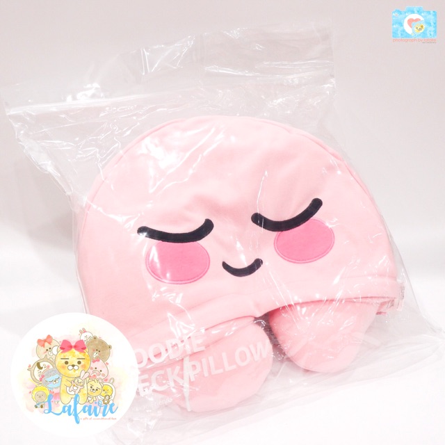 Bantal Leher Kakaofriends Apeach With Hoodie